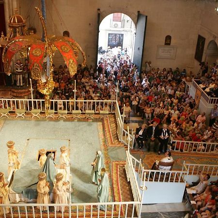 Apartamento El Misteri Elche Luaran gambar
