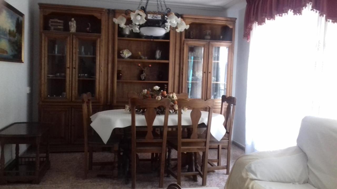 Apartamento El Misteri Elche Luaran gambar