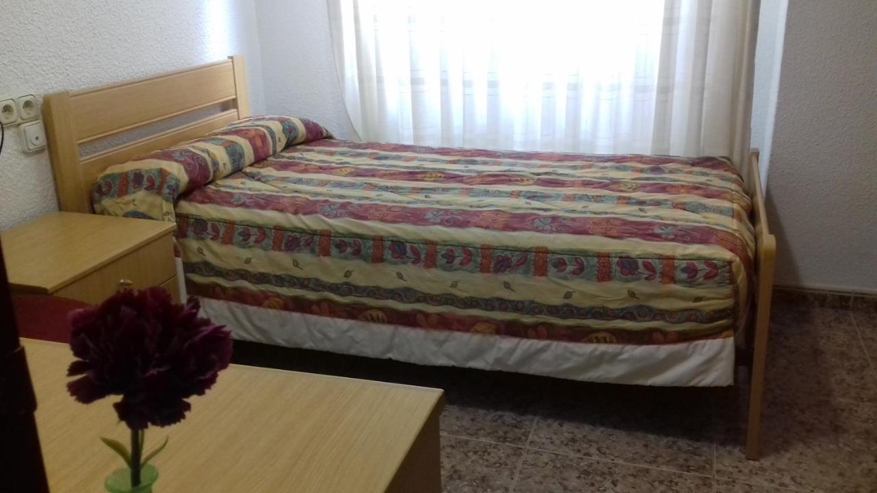Apartamento El Misteri Elche Luaran gambar